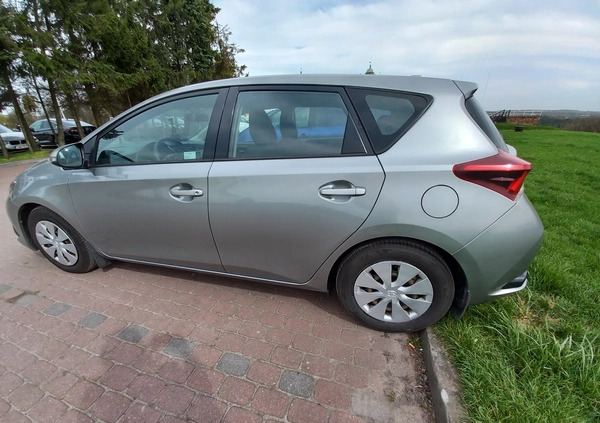 Toyota Auris cena 36500 przebieg: 226000, rok produkcji 2015 z Bytom Odrzański małe 92